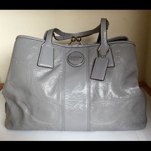 Coach Gray Patent Leather Kisslock Purse